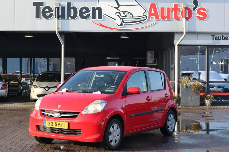 Subaru Justy (2011)