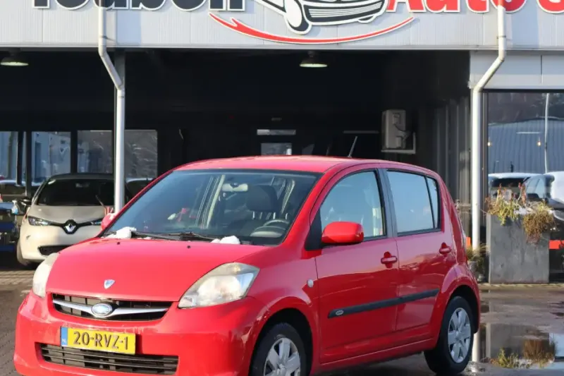 Subaru Justy (2011)