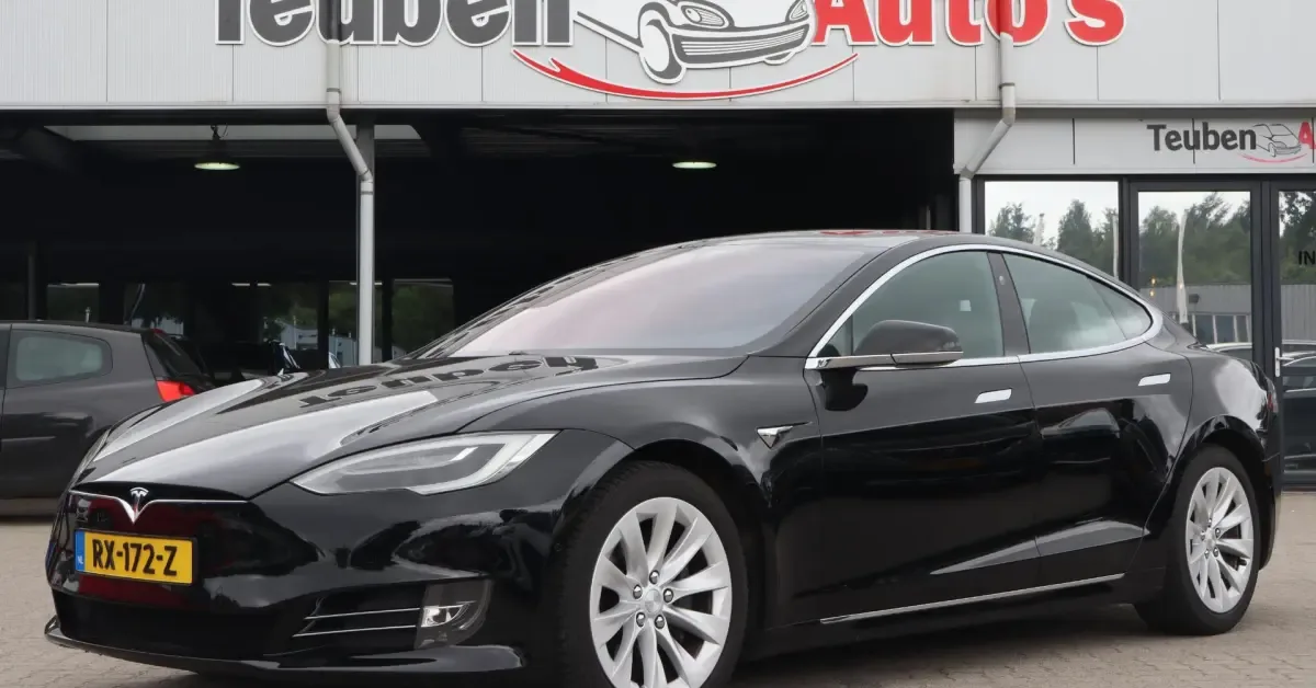 Tesla Model S (2018) — foto 1