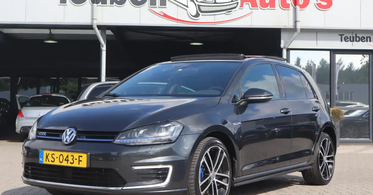 Volkswagen Golf (2016) — foto 1