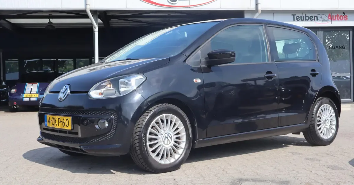 Volkswagen Up! (2015) — foto 1