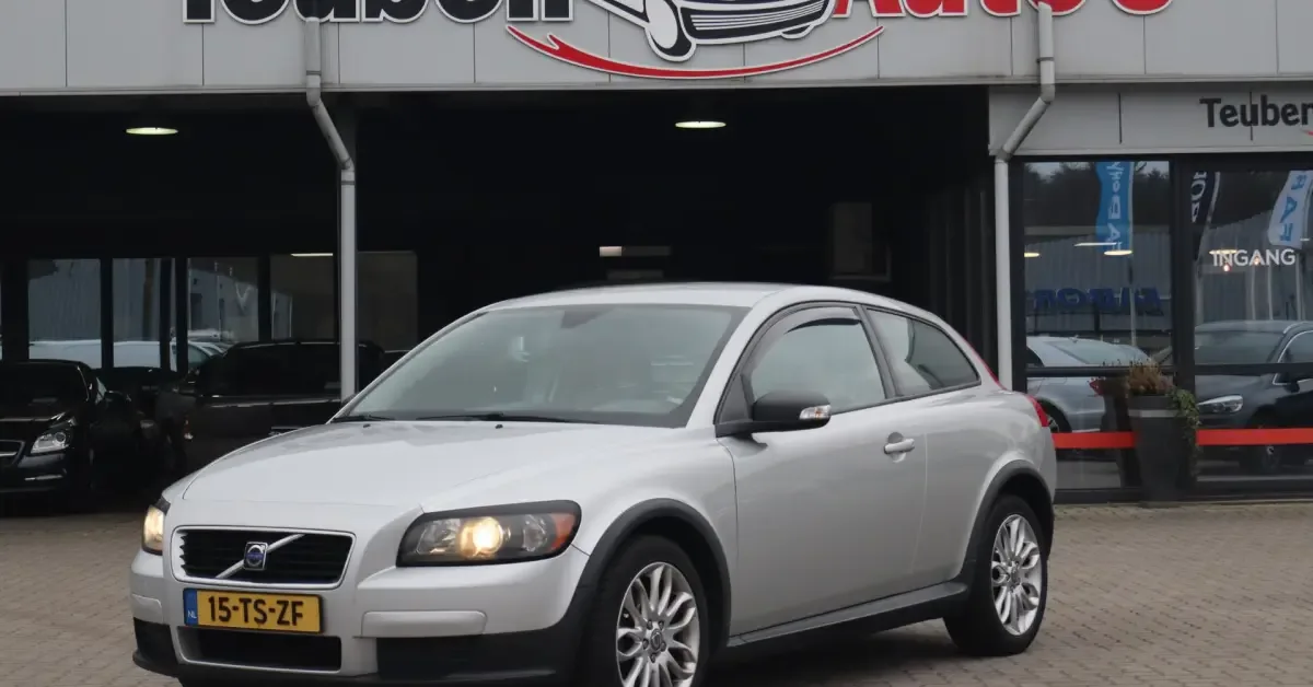 Volvo C30 (2007) — foto 1