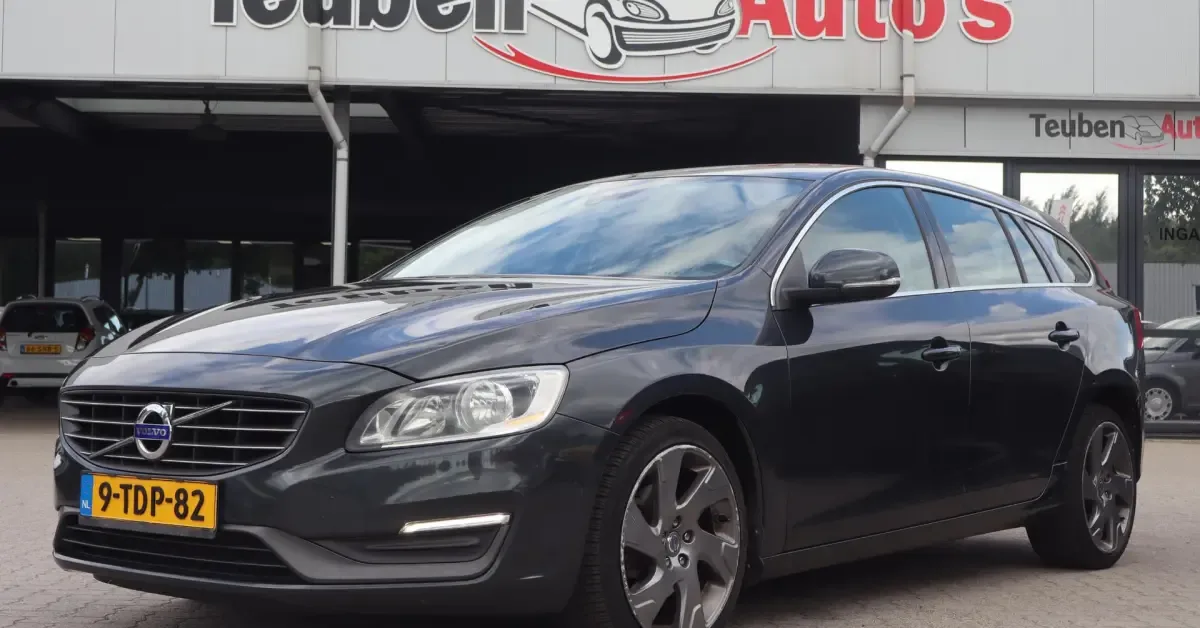 Volvo V60 (2014) — foto 1