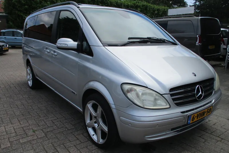 Mercedes-Benz Viano (2008)