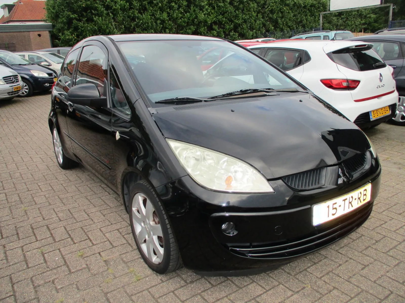 Mitsubishi Colt (2006) — foto 1