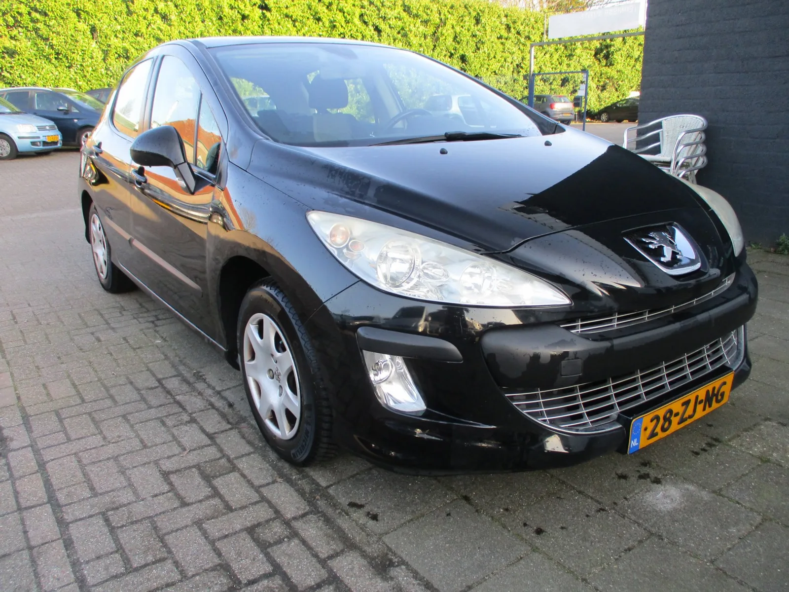 Peugeot 308 (2008) — foto 1