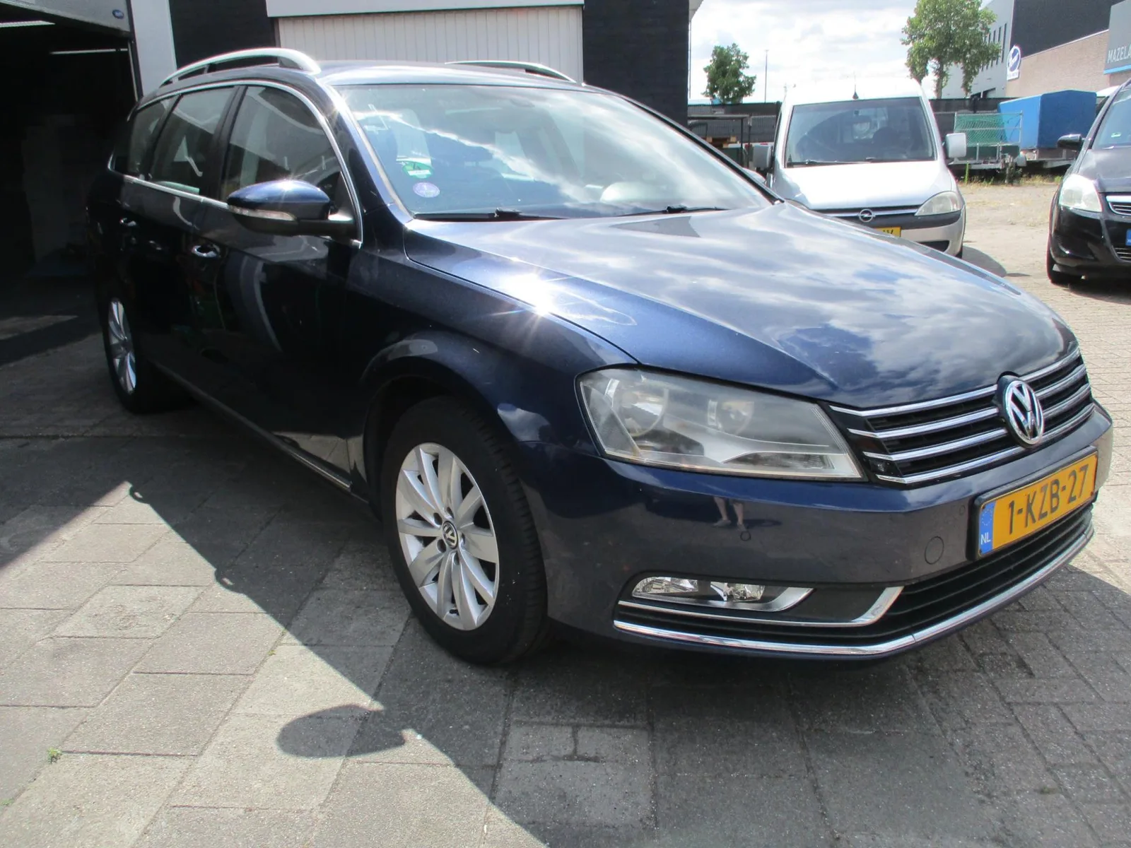 Volkswagen Passat (2012) — foto 1