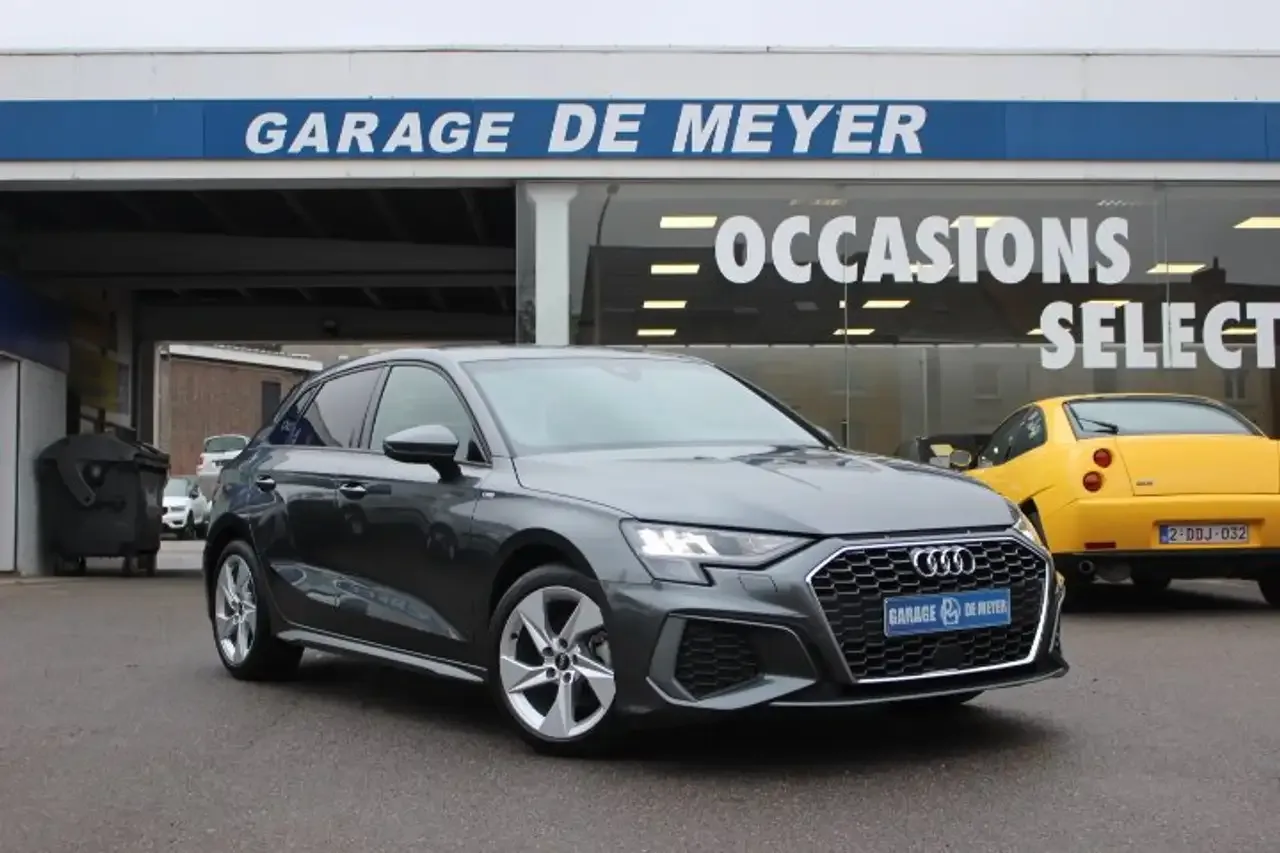 Audi A3 (2022) — foto 1