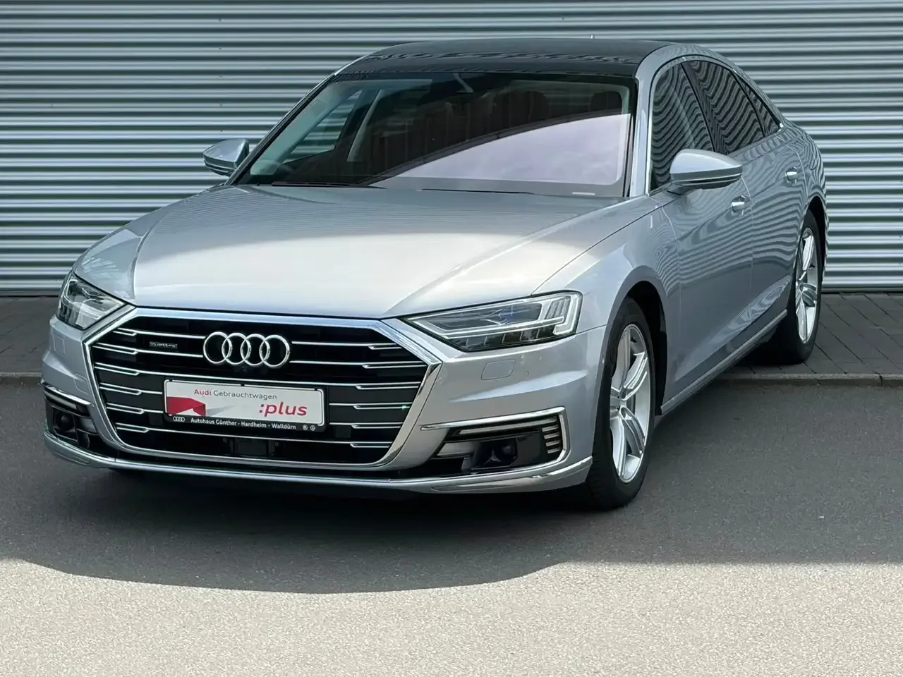 Audi A8 (2022) — foto 1
