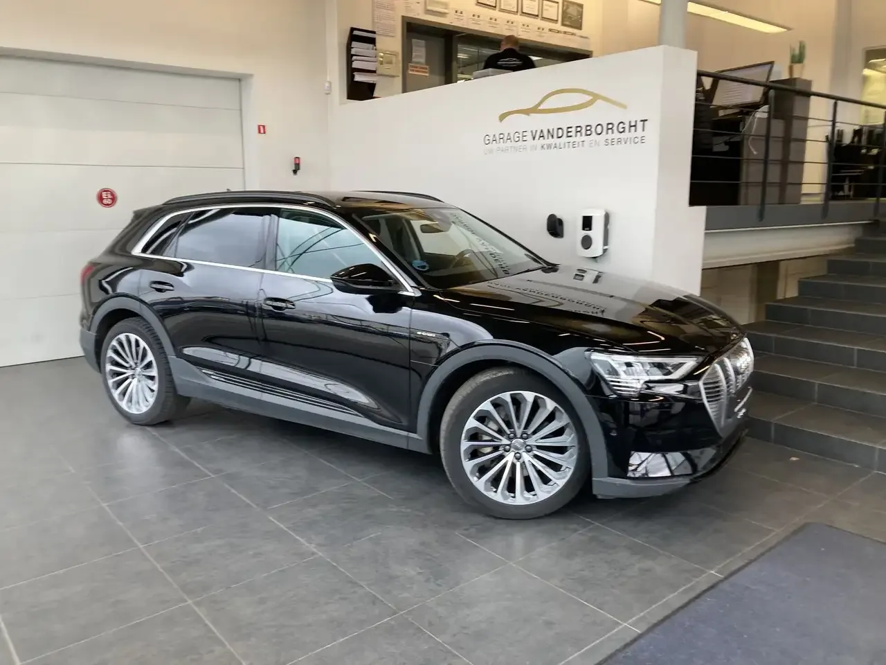 Audi e-tron (2023) — foto 1