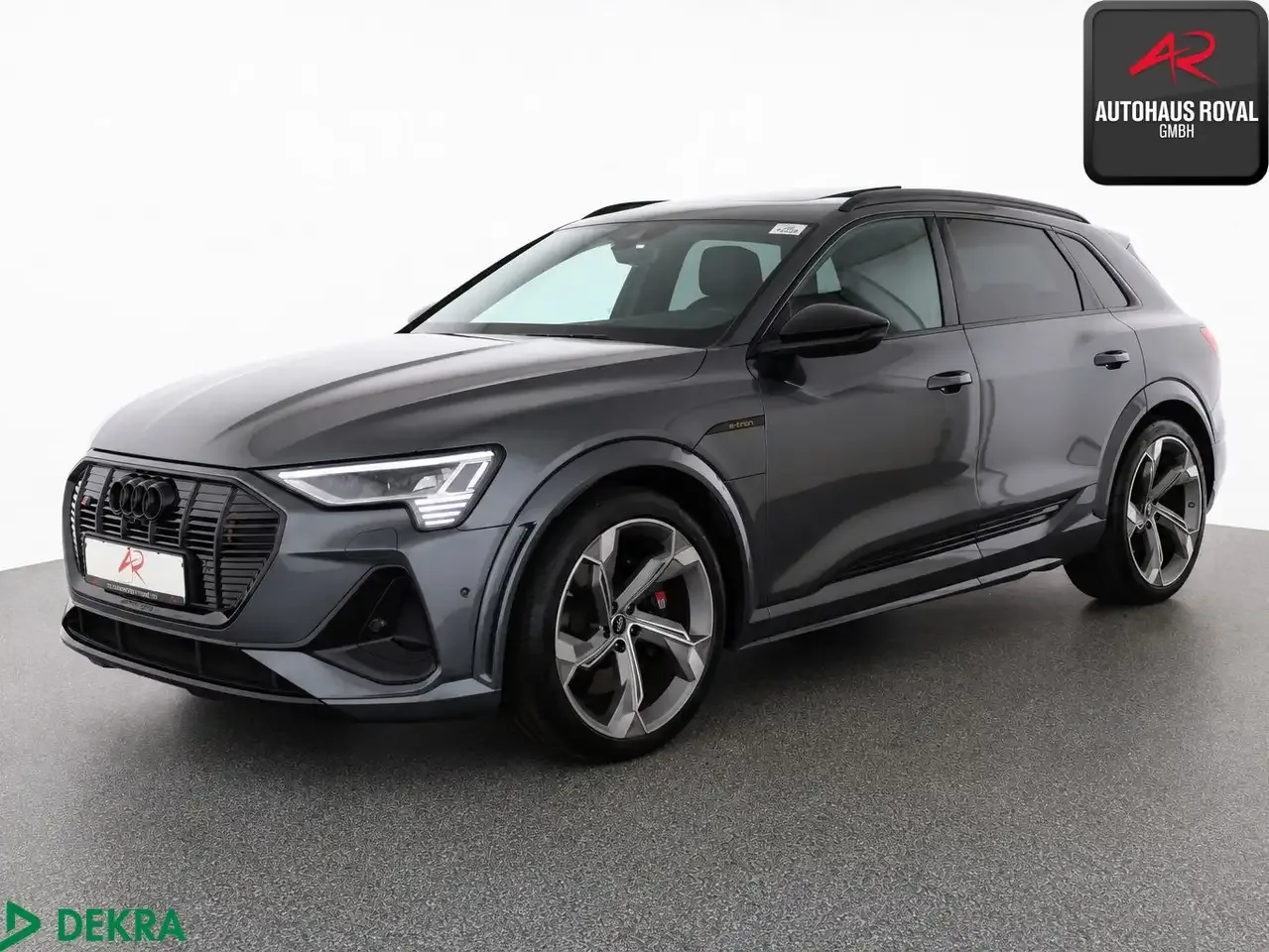 Audi e-tron (2023) — foto 1