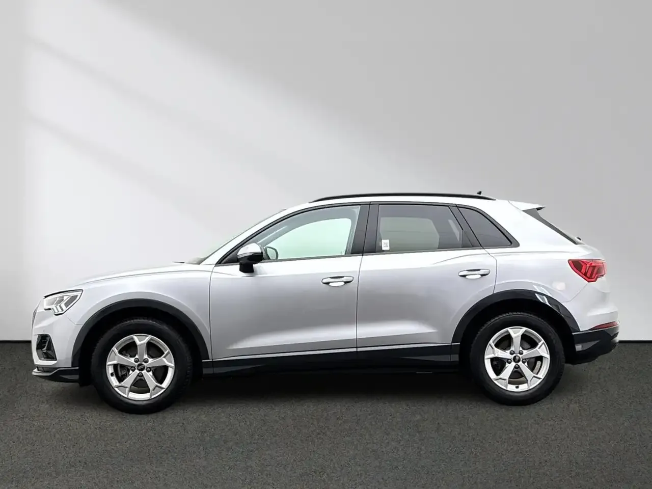 Audi Q3 (2025) — foto 1