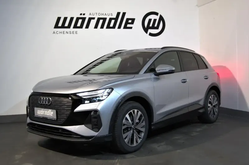 Audi Q4 e-tron (2023)