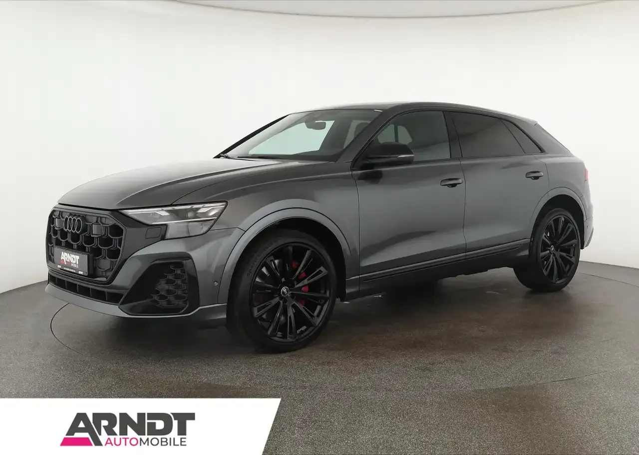 Audi SQ8 (2024) — foto 1
