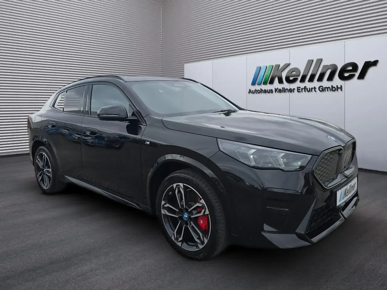 BMW iX2 (2025) — foto 1