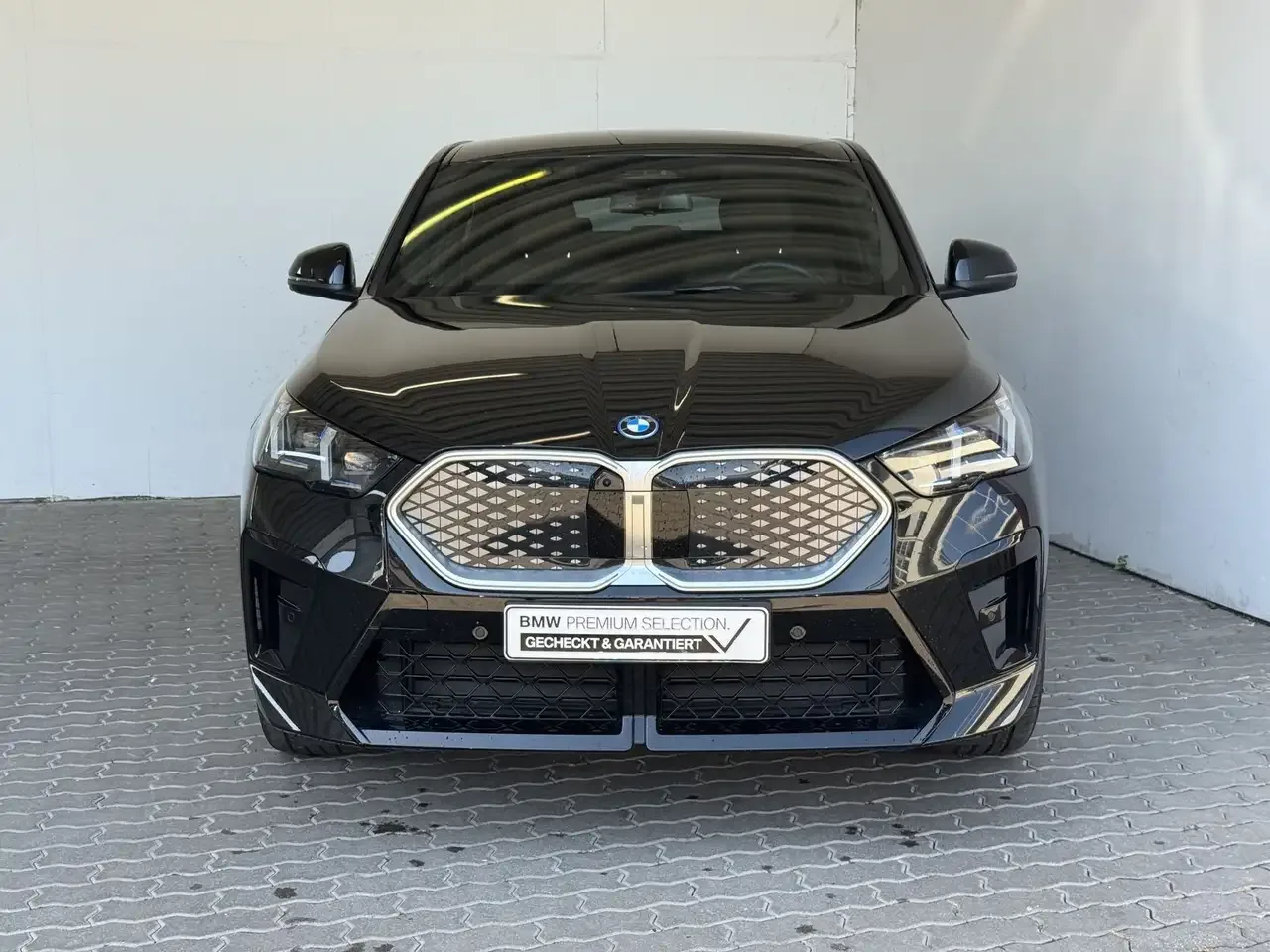 BMW iX2 (2025) — foto 1
