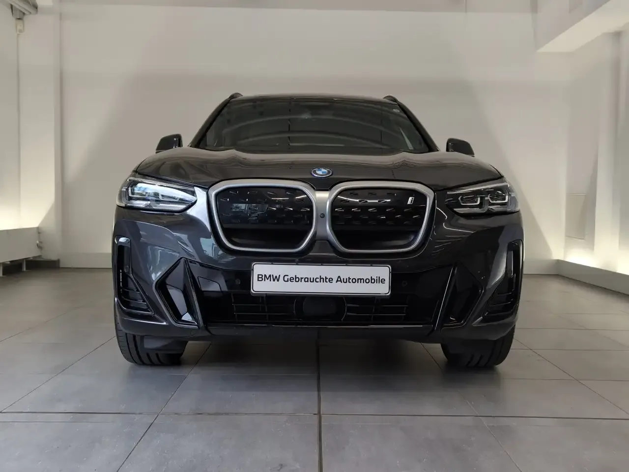 BMW iX3 (2022) — foto 1