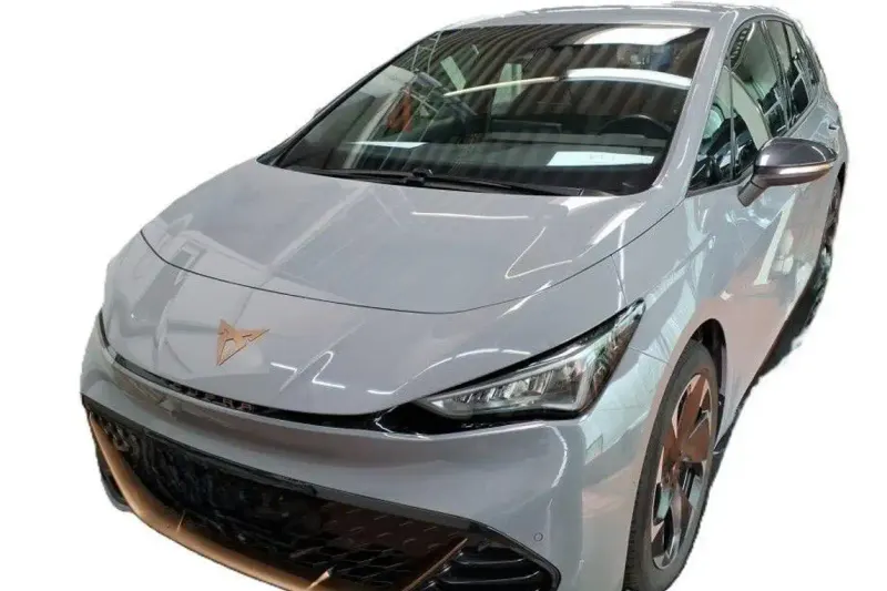 CUPRA Born (2022)