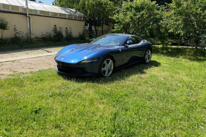 Ferrari Roma (2022)