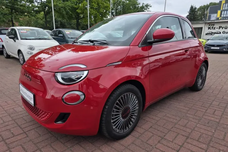 Fiat 500 (2022)