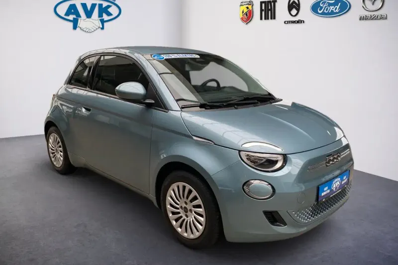 Fiat 500e (2022)