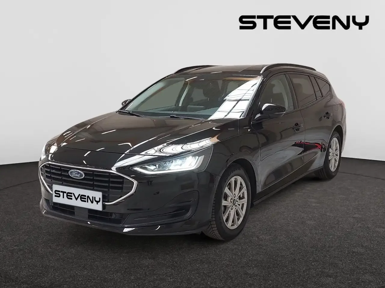 Ford Focus (2022) — foto 1