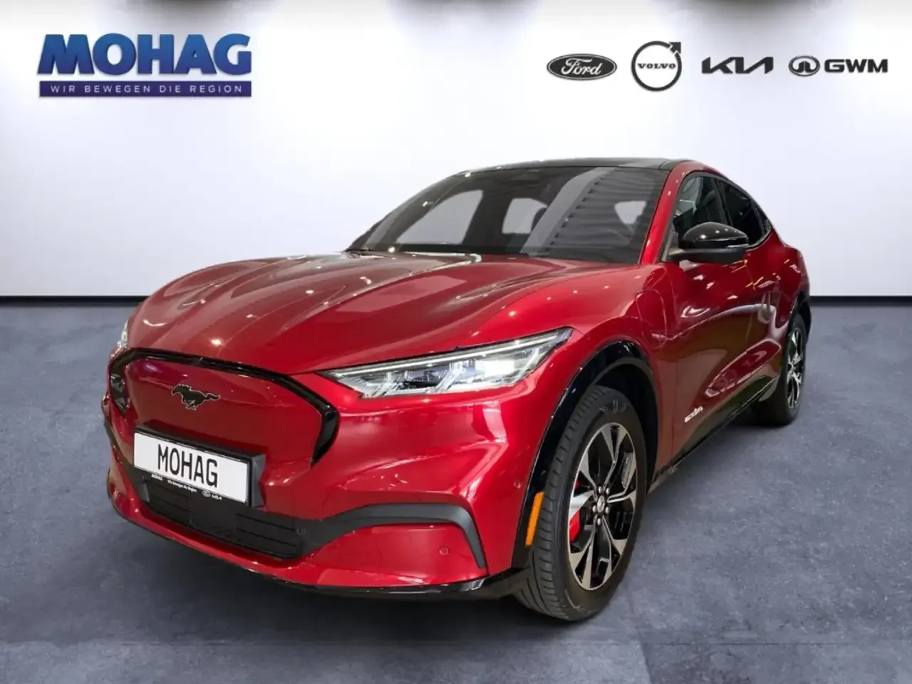 Ford Mustang Mach-E (2025) — foto 1