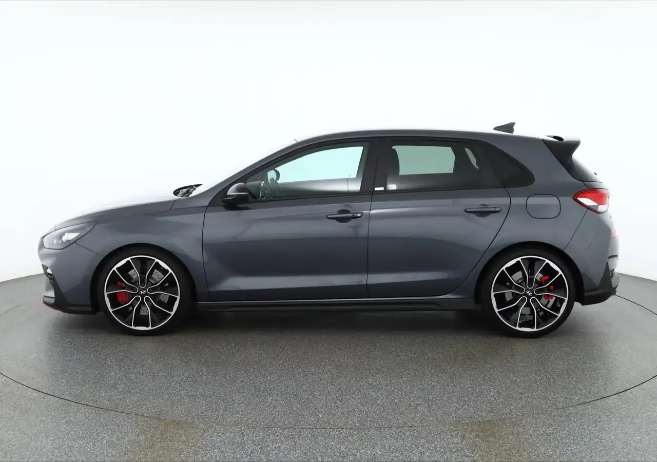 Hyundai i30 (2020) — foto 1