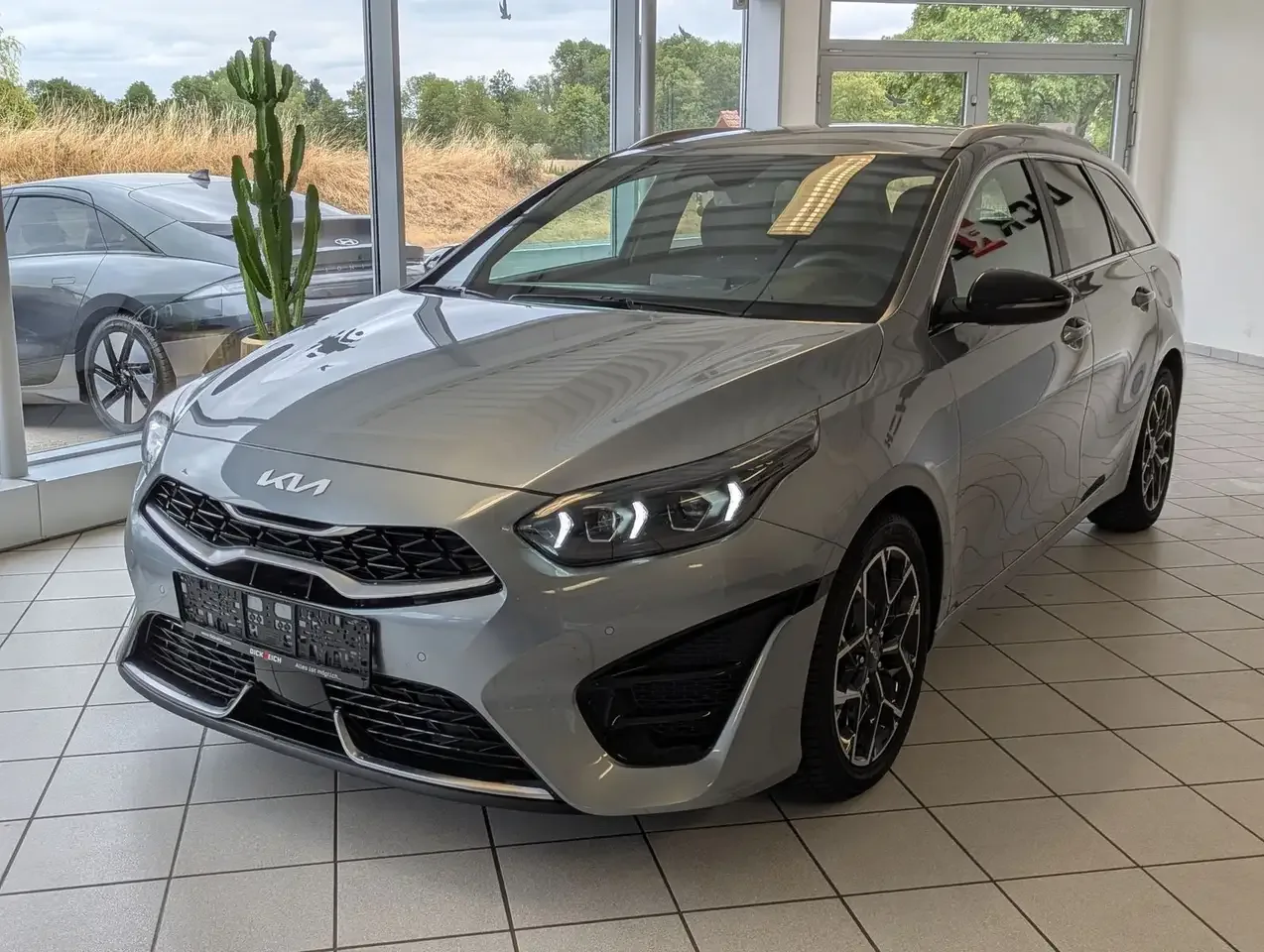 Kia Ceed (2025) — foto 1