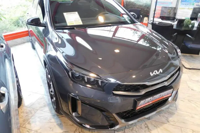 Kia XCeed (2025)