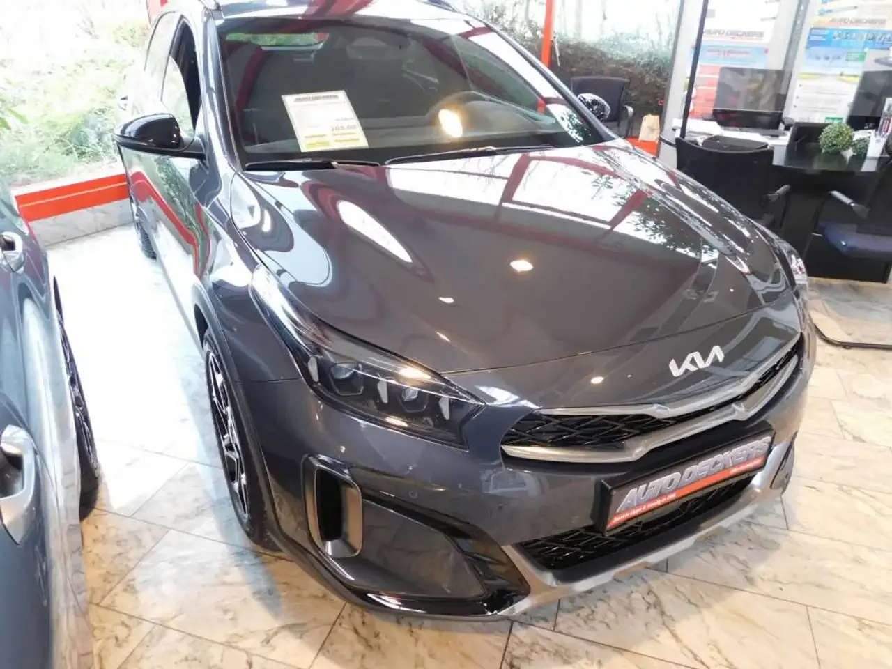Kia XCeed (2025) — foto 1