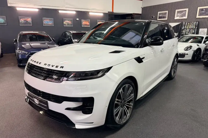 Land Rover Range Rover Sport (2025)