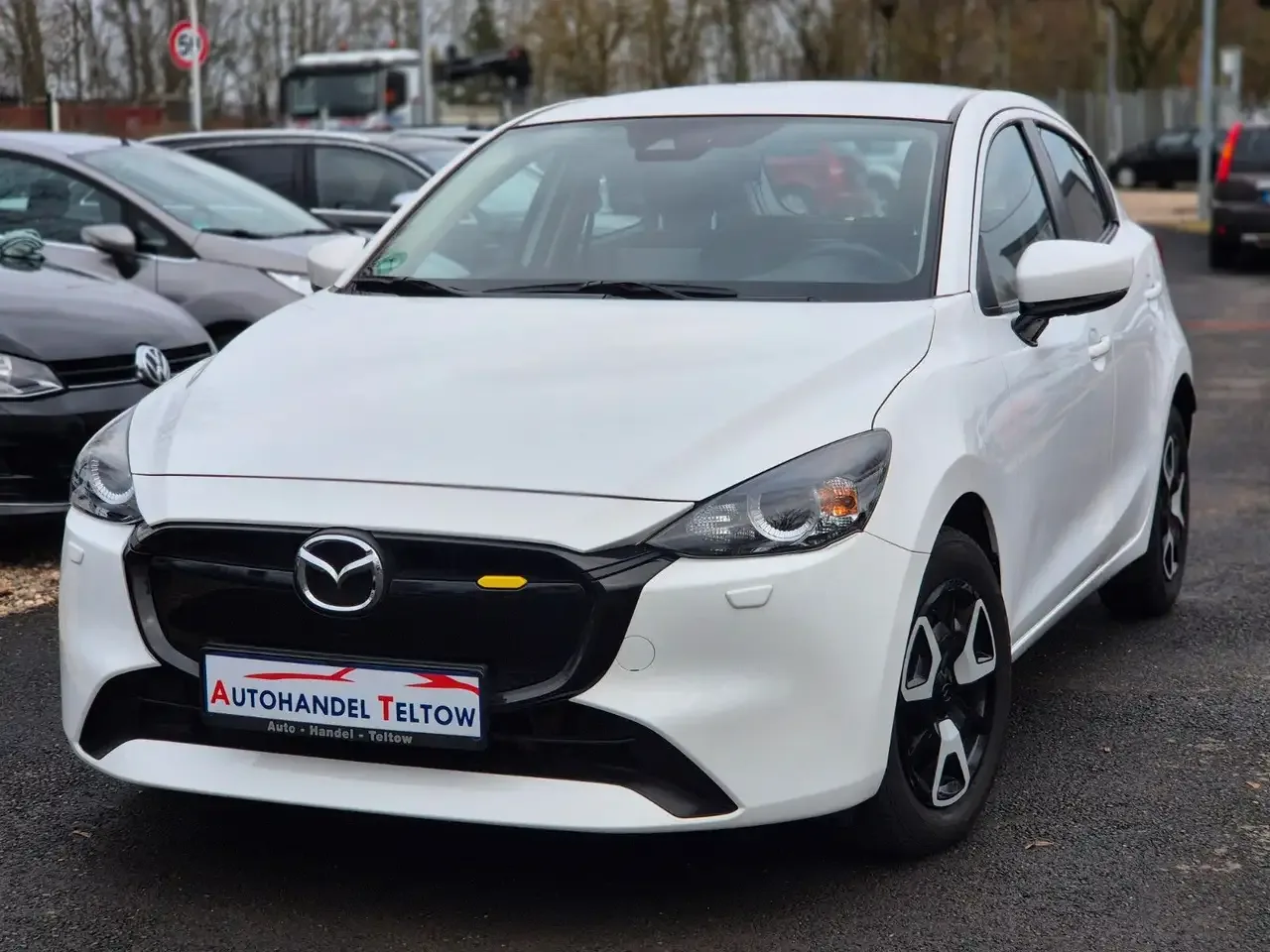 Mazda 2 Centre-Line (2024) — foto 1