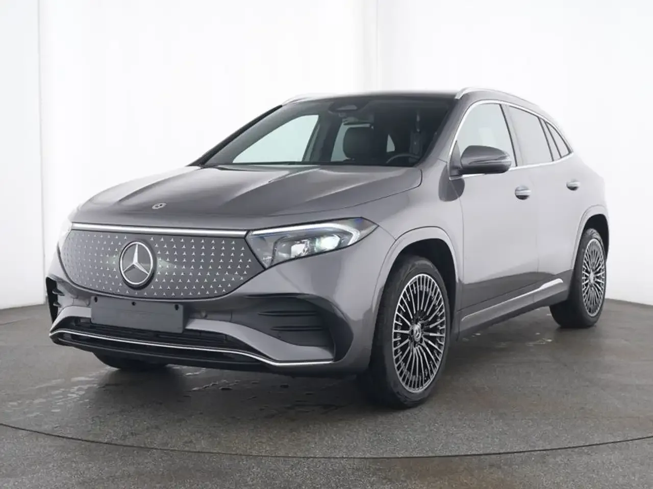 Mercedes-Benz EQA (2025) — foto 1