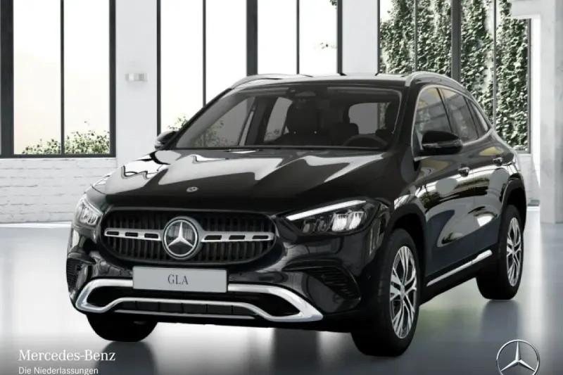 Mercedes-Benz GLA (2025)
