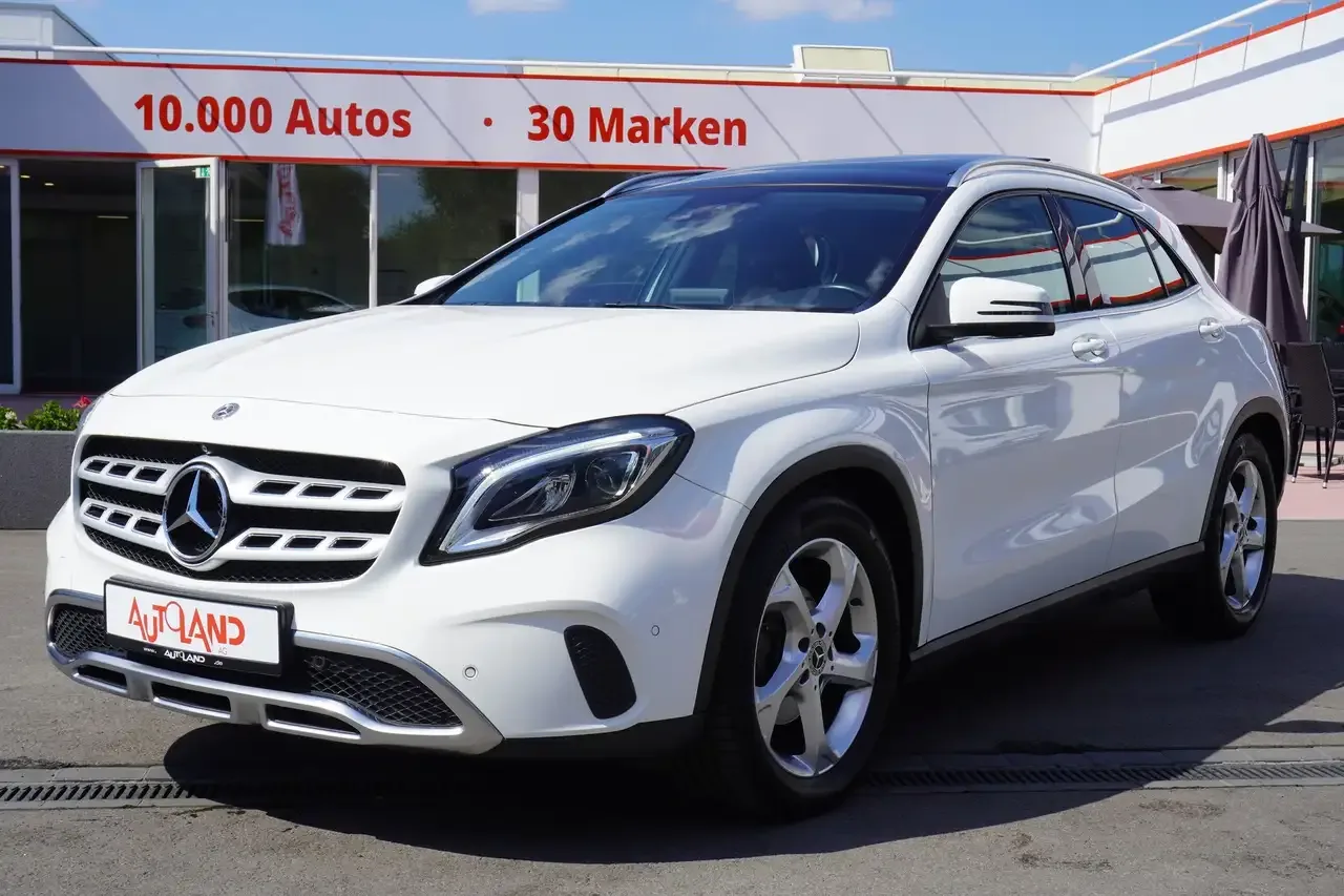 Mercedes-Benz GLA (2019) — foto 1