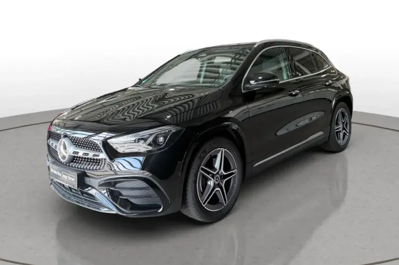 Mercedes-Benz GLA (2025)