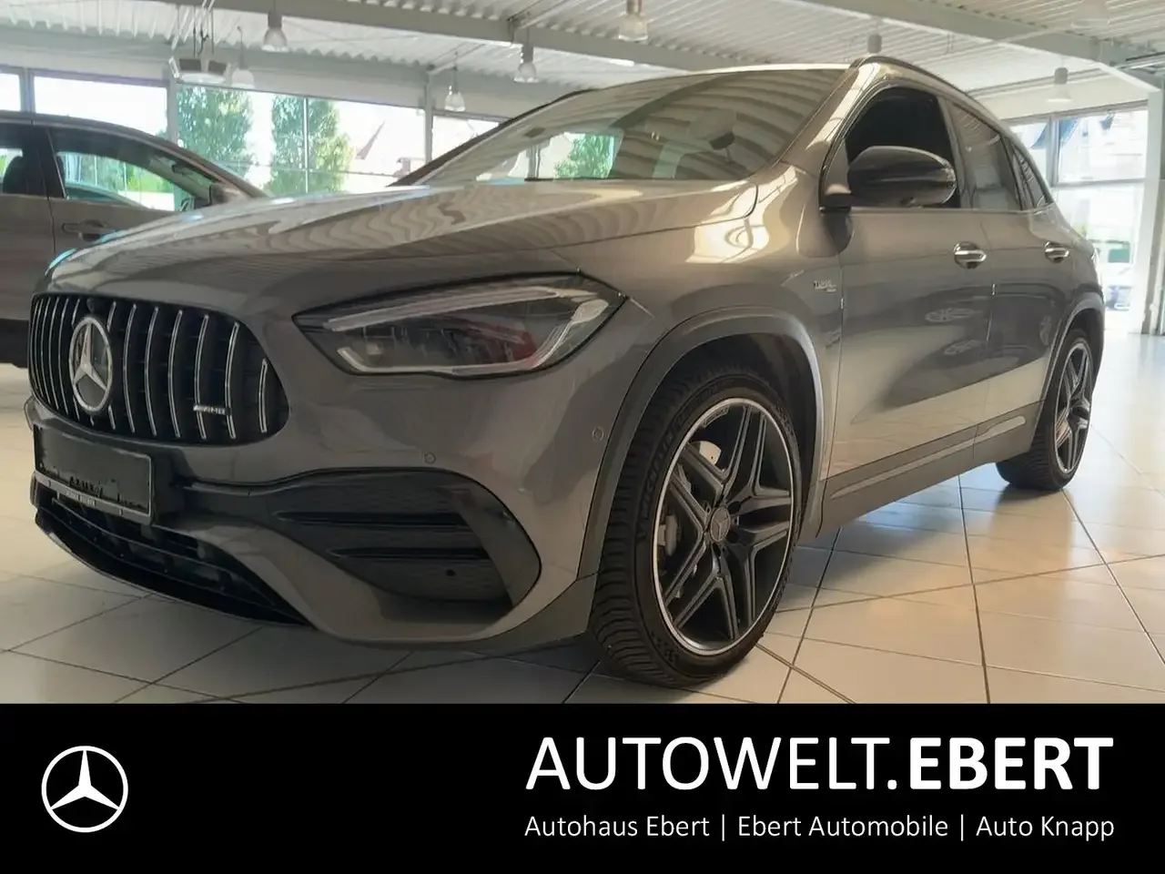 Mercedes-Benz GLA (2022) — foto 1