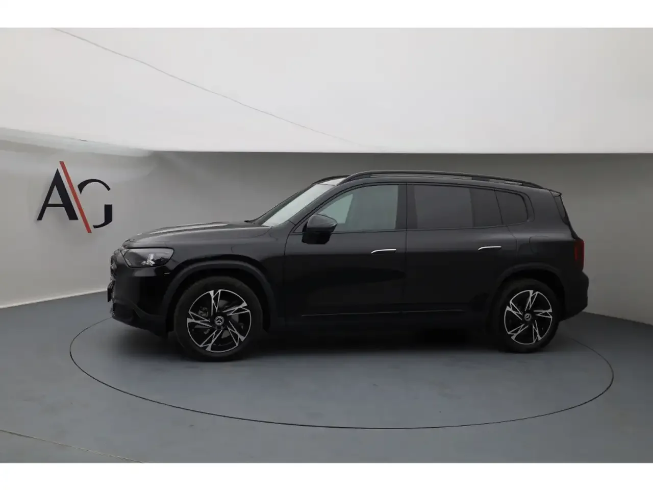 Mercedes-Benz GLB-Klasse (2026) — foto 1