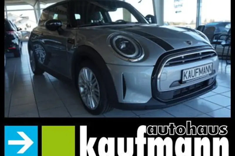 MINI Cooper (2023)