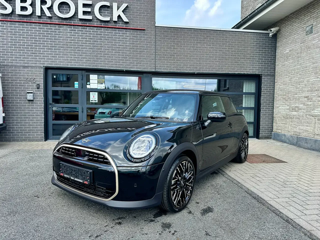 MINI Cooper (2025) — foto 1