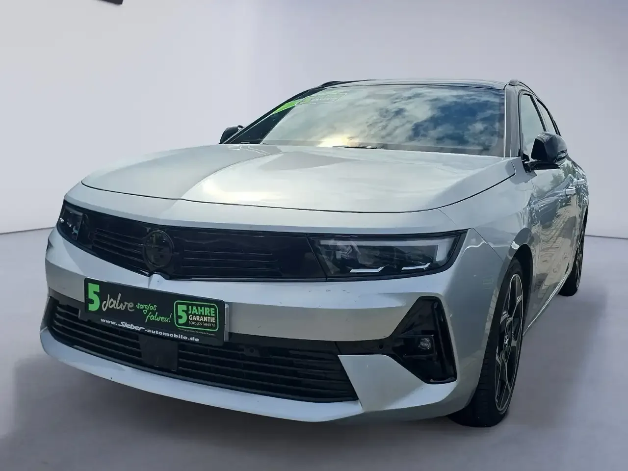Opel Astra (2024) — foto 1
