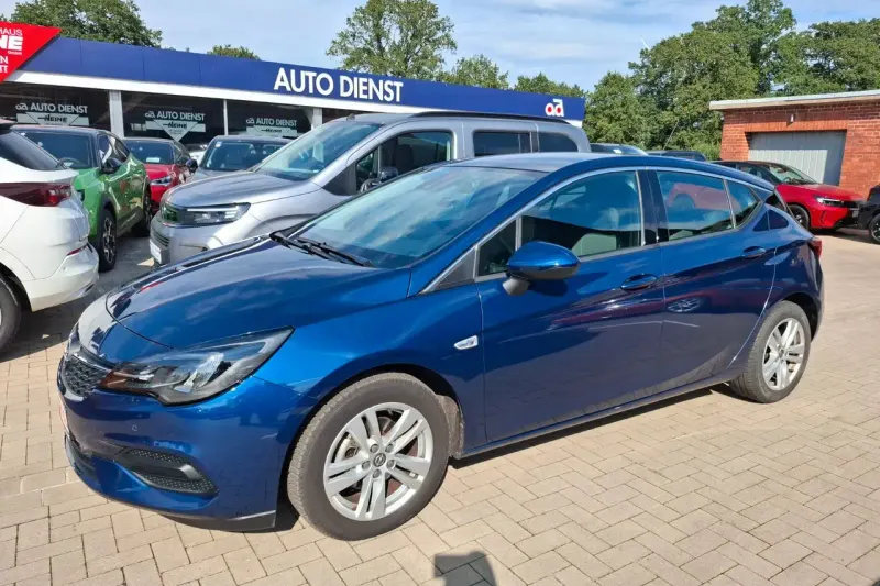 Opel Astra (2020)