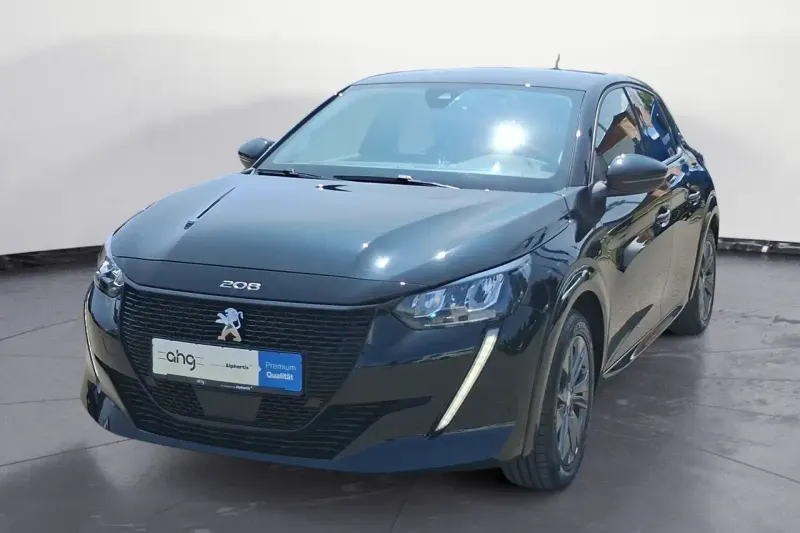 Peugeot e-208 (2023)