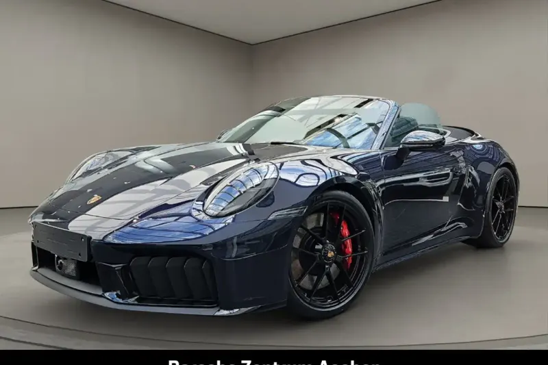 Porsche 992 Carrera 4 GTS (2026)