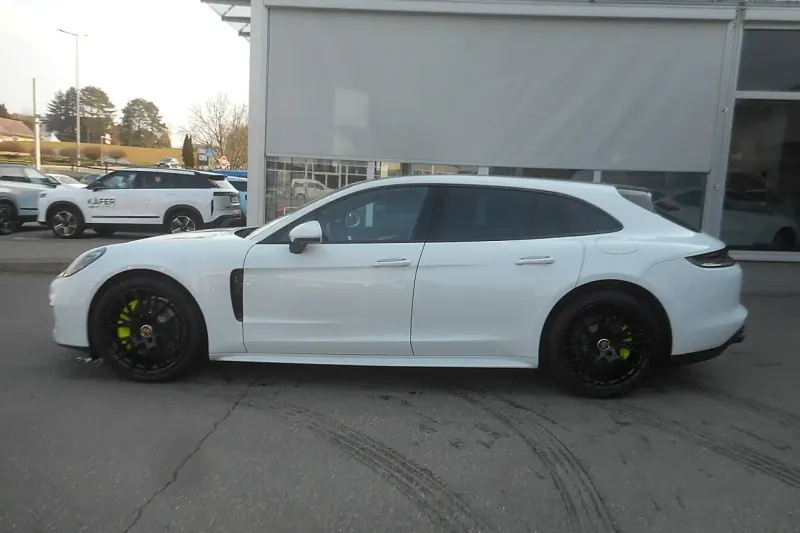 Porsche Panamera (2021)