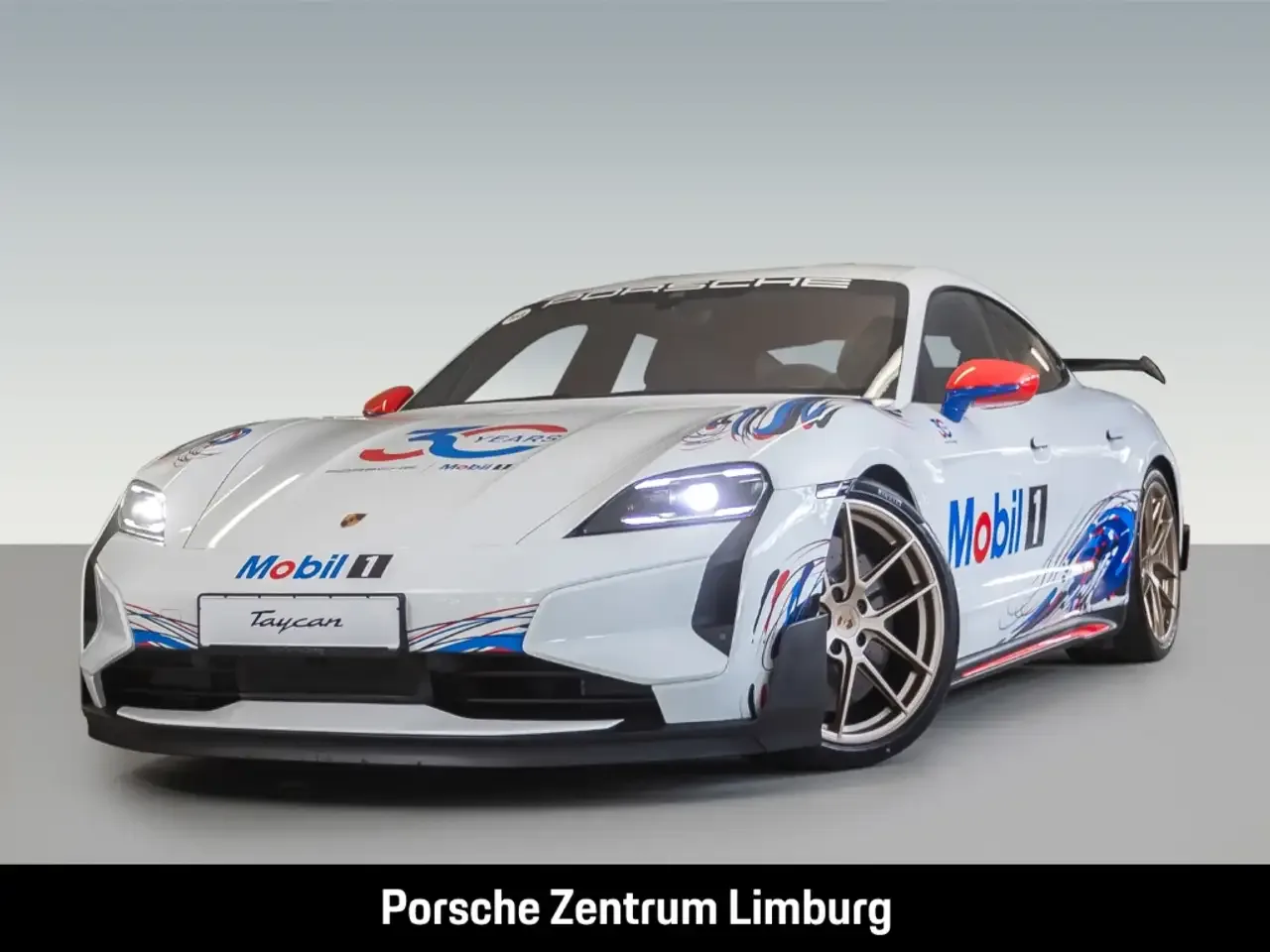 Porsche Taycan (2025) — foto 1