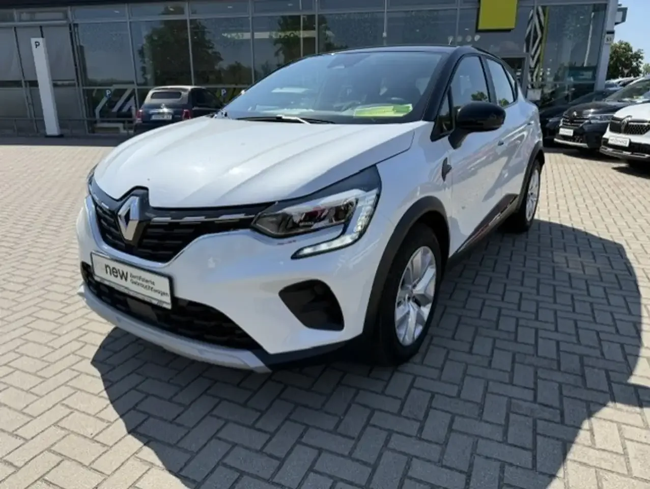 Renault Captur (2021) — foto 1