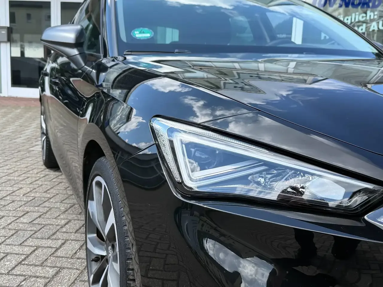 SEAT Leon (2020) — foto 1