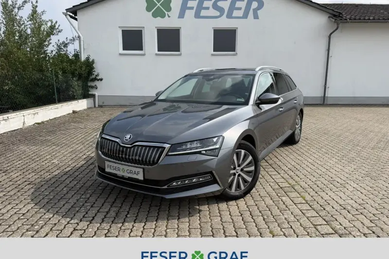 Škoda Superb (2022)